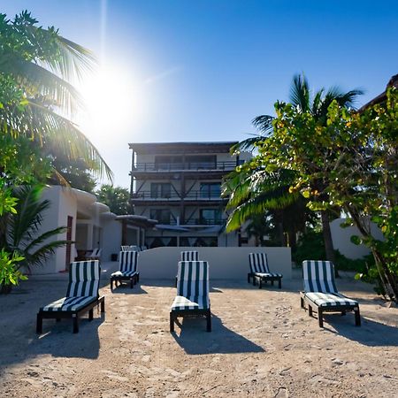 Beach Front Hotel Boutique Dk House Isla Holbox Exteriör bild